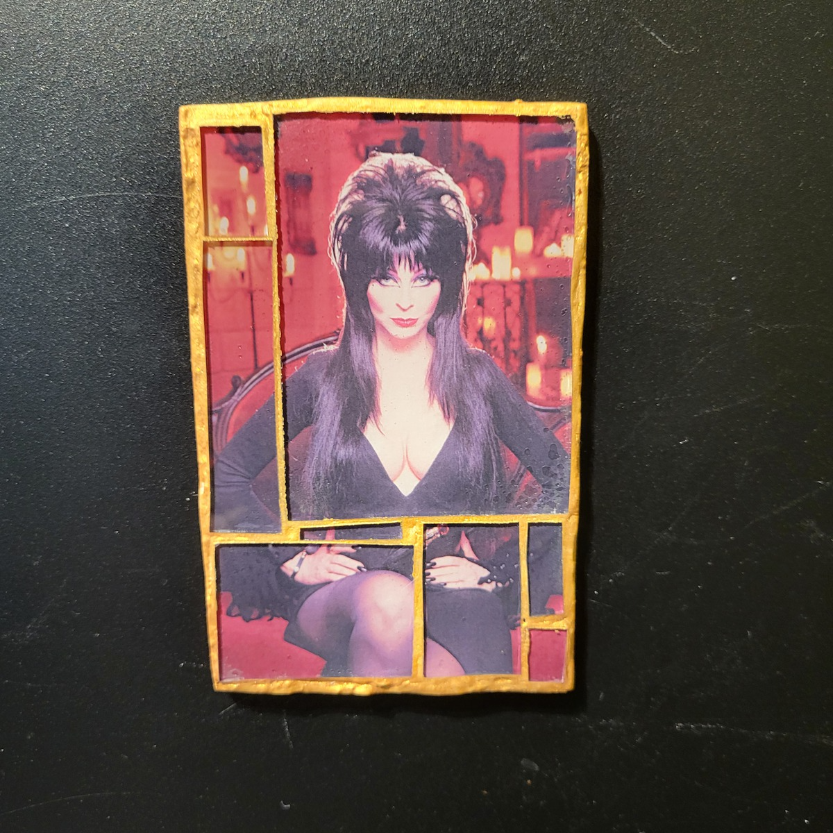 Glass mosaic magnet  "Red Elvira"