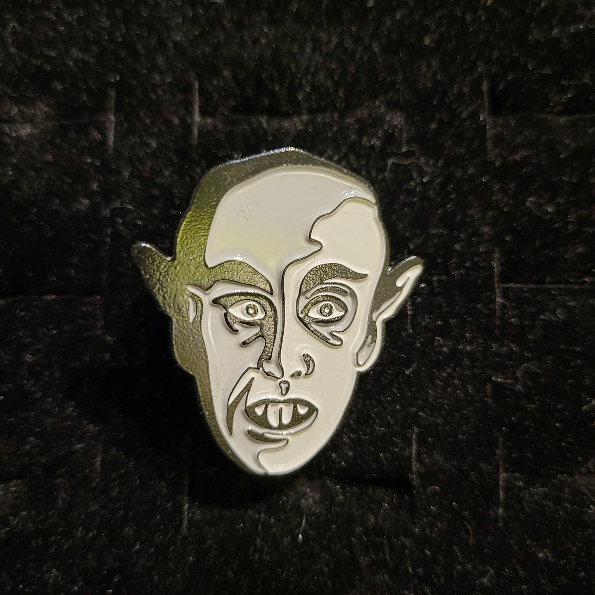 Pin Nosferatu