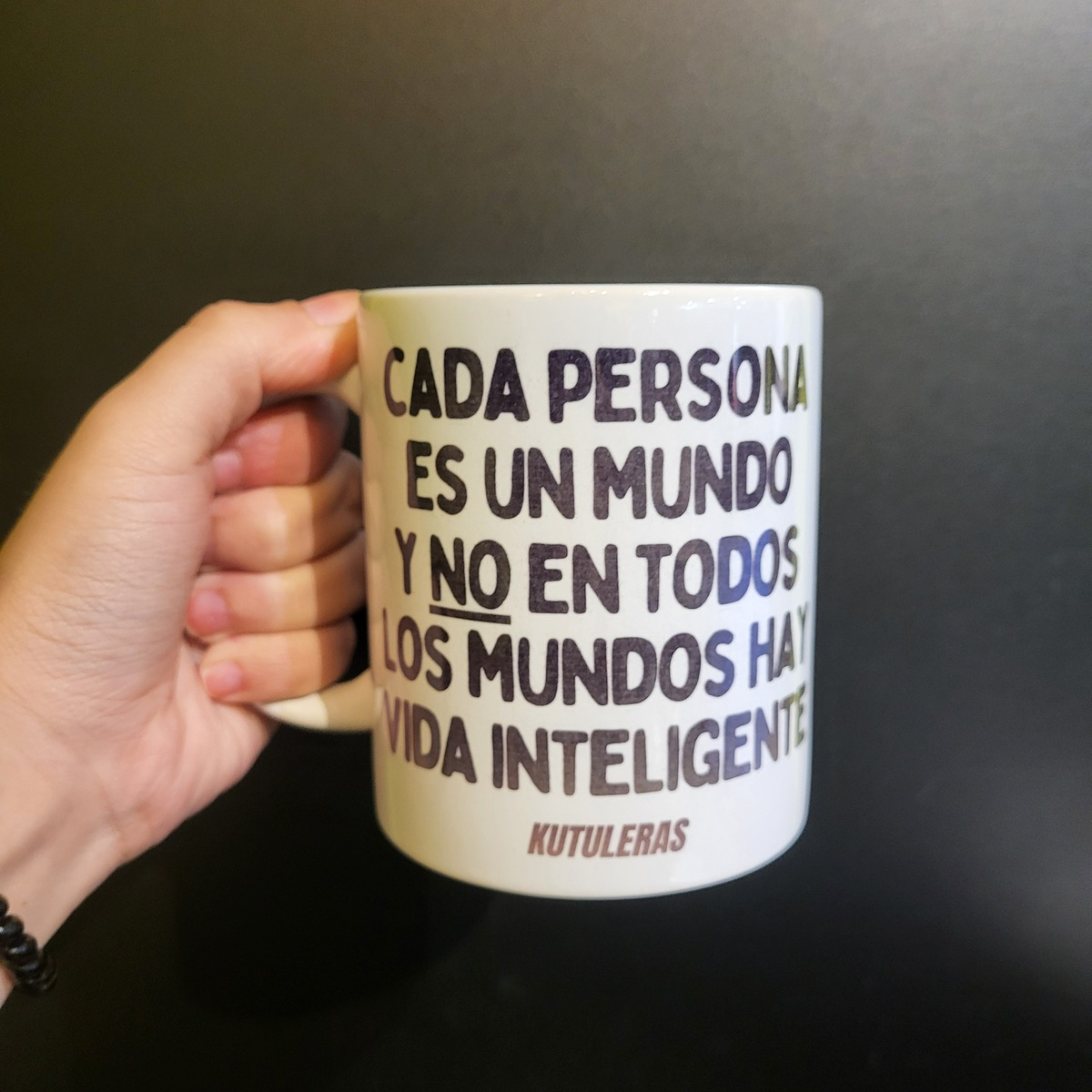 Kutuleras Mug "Cada persona es un mundo..."