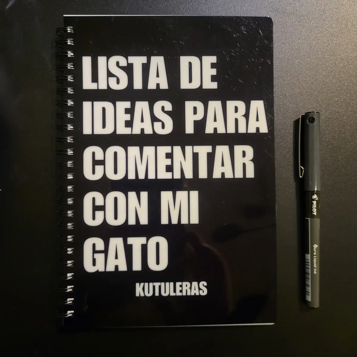 Kutuleras "Ideas para comentar con mi gato" Notebook