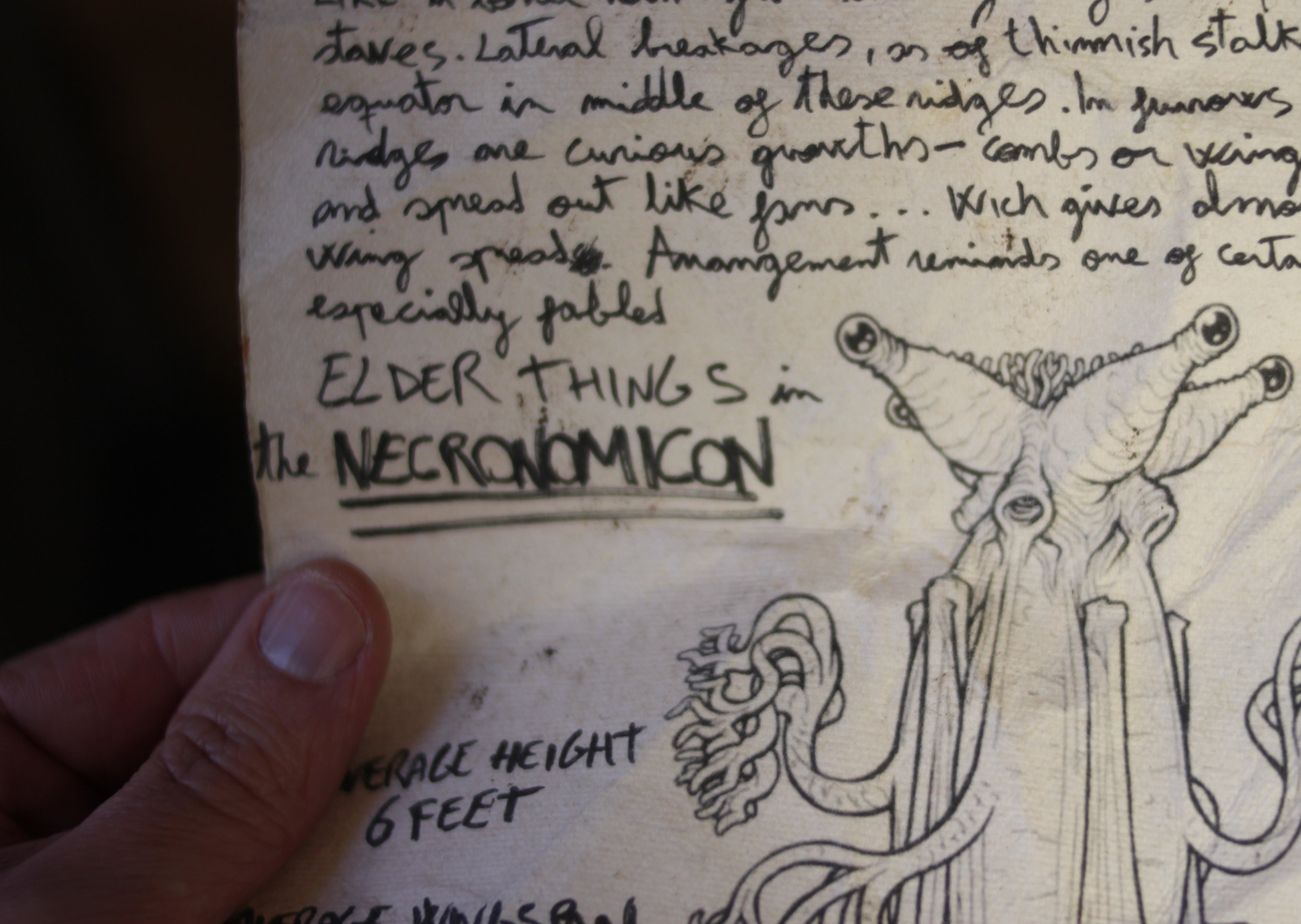 Set de Expedición en la Antártida, universidad Miskatonic