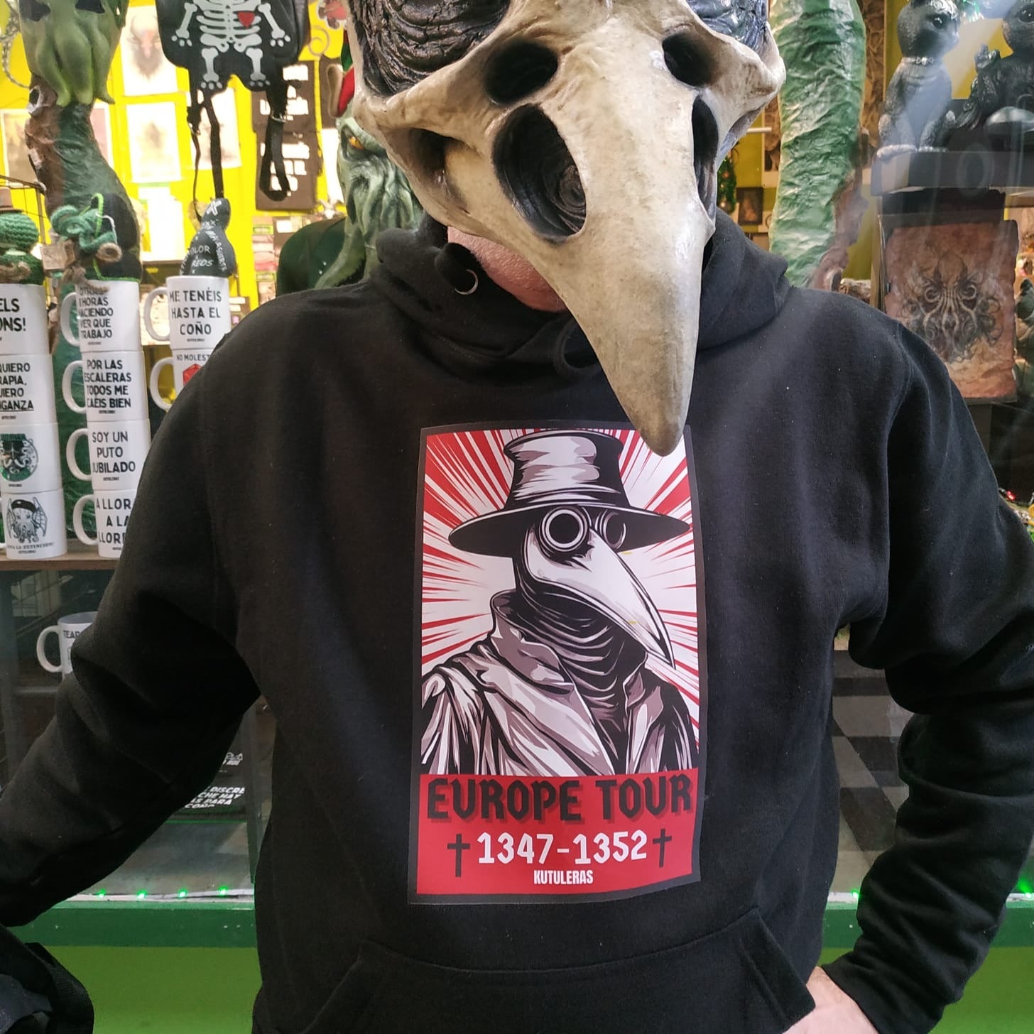 Black Hoddie "Plague doctor: Europe Tour"