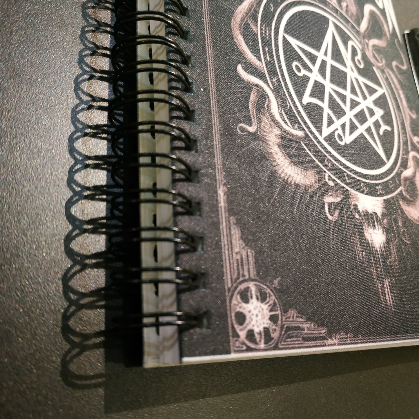 Kutuleras Necronomicon Notebook