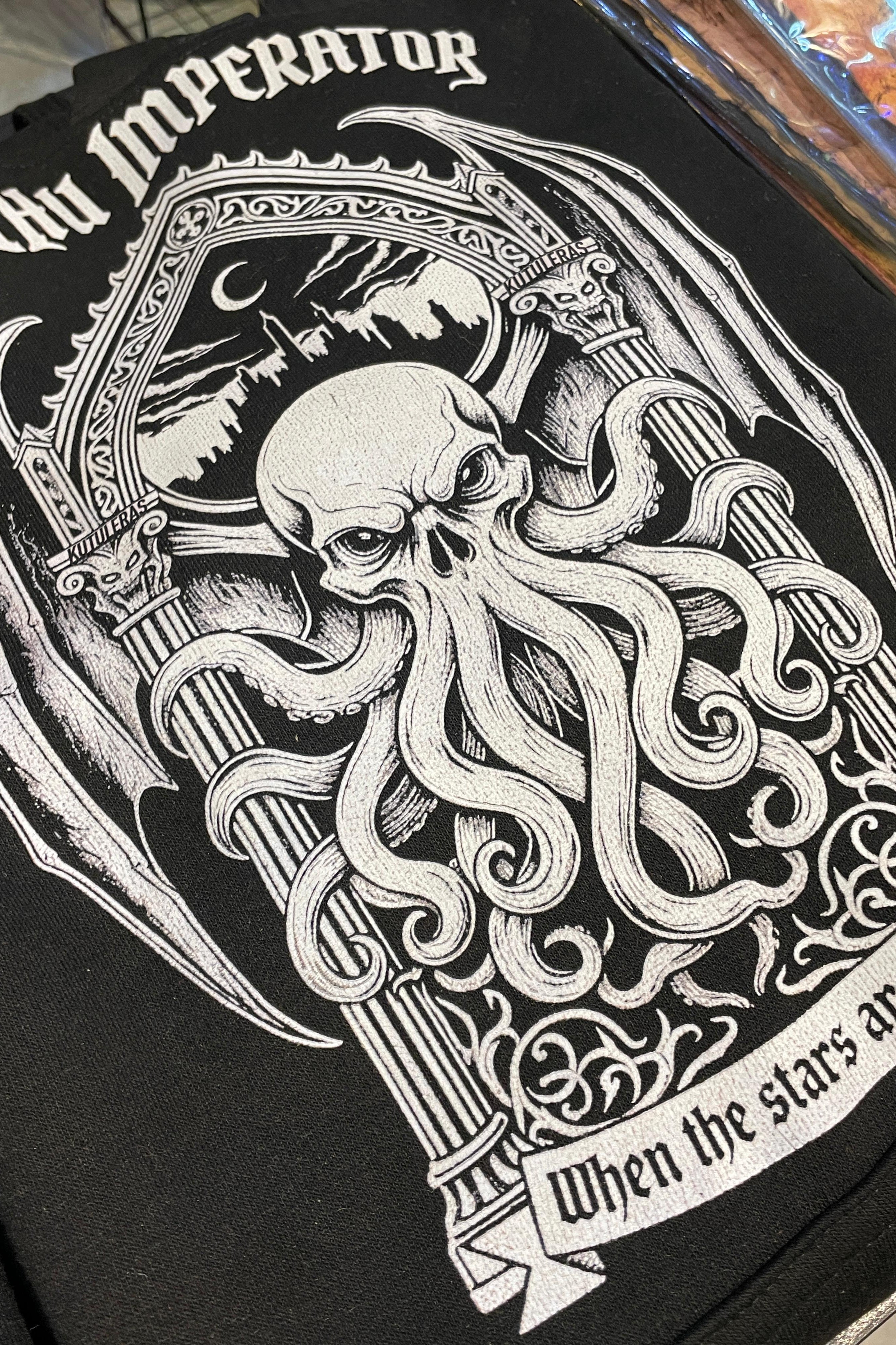 Black Hoddie "Cthulhu imperator"