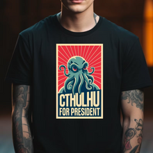 Cargar imagen en el visor de la galería, Camiseta &quot;Cthulhu presidente&quot;