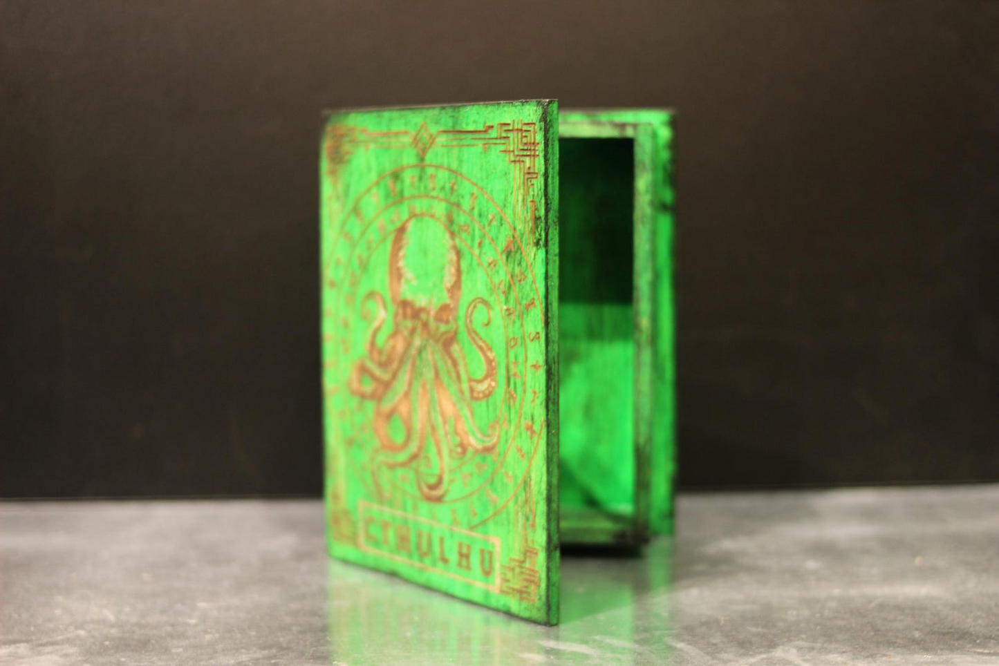 Cthulhu Green Book Box