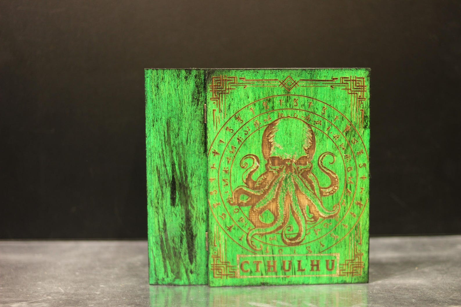 Cthulhu Green Book Box
