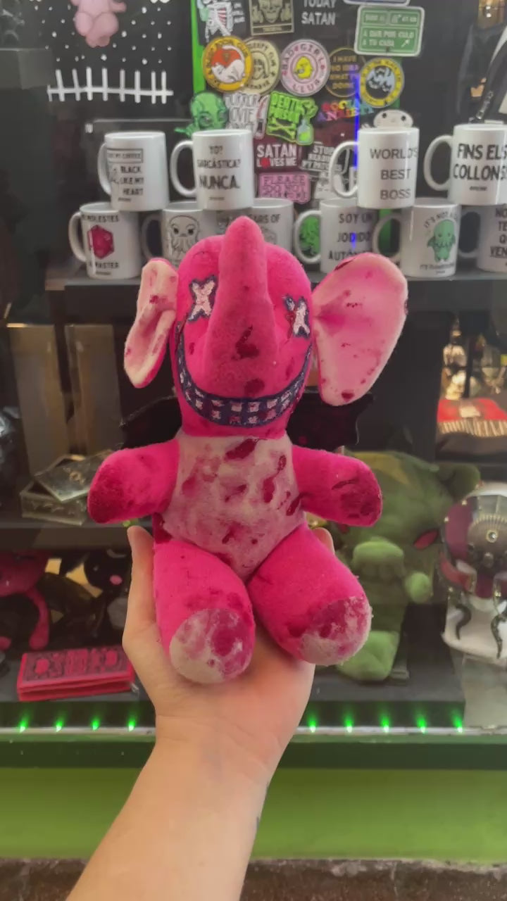 Creepy bloody elephant - Unique piece