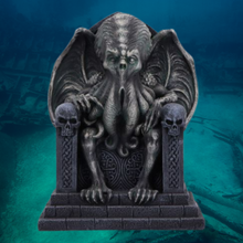 Load image into Gallery viewer, King Cthulhu Figurine