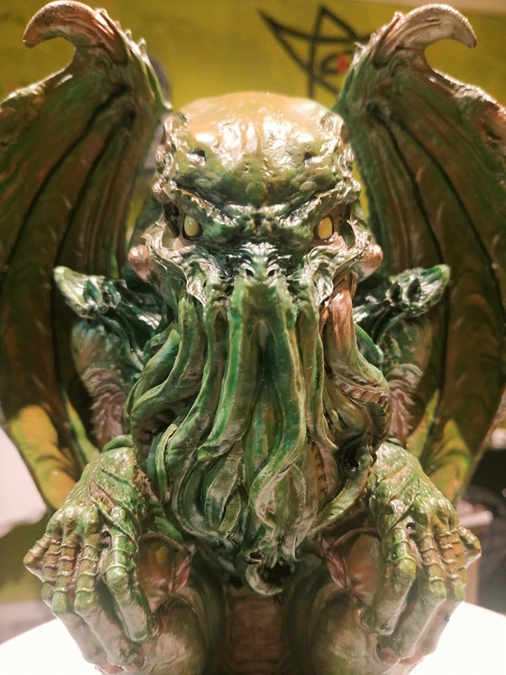 Cthulhu Figure Handpainted 12,6 inches
