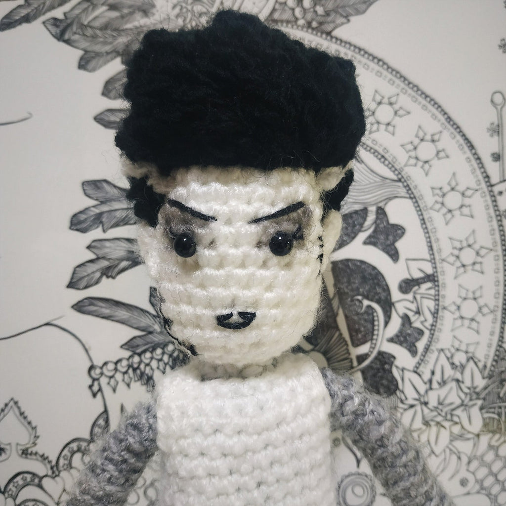 Muñeco de lana Novia de Frankenstein