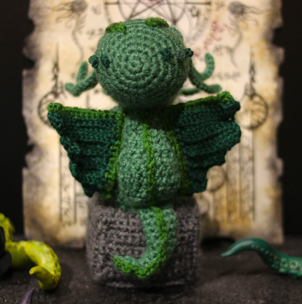 Cthulhu Wool Statue