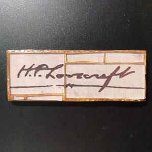 Imán  mosaico de vidrio "H.P. Lovecraft signature"