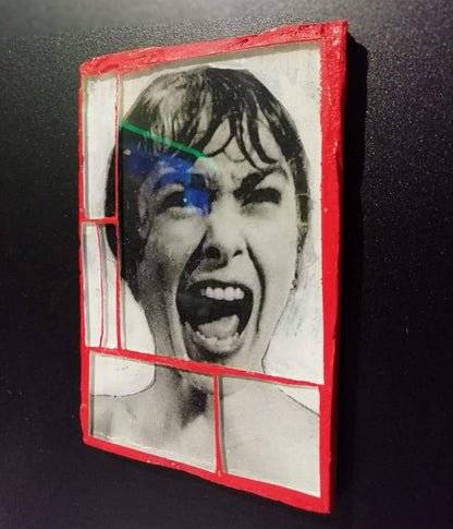 Glass mosaic magnet  " Janet Leigh "