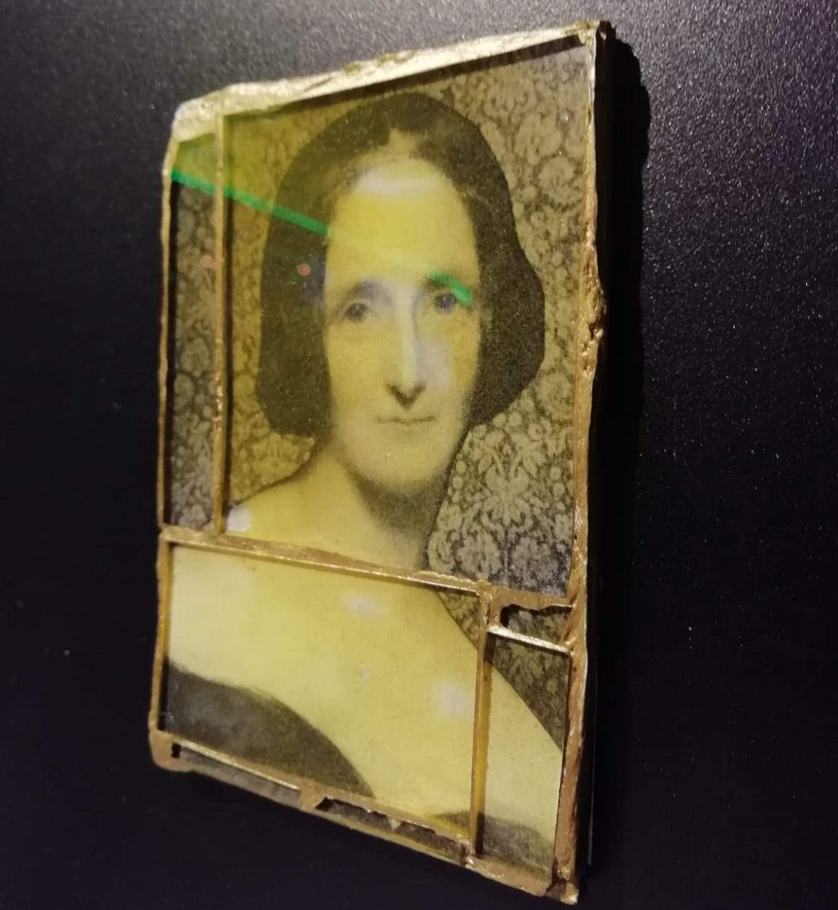 Glass mosaic magnet  "Mary Shelley "