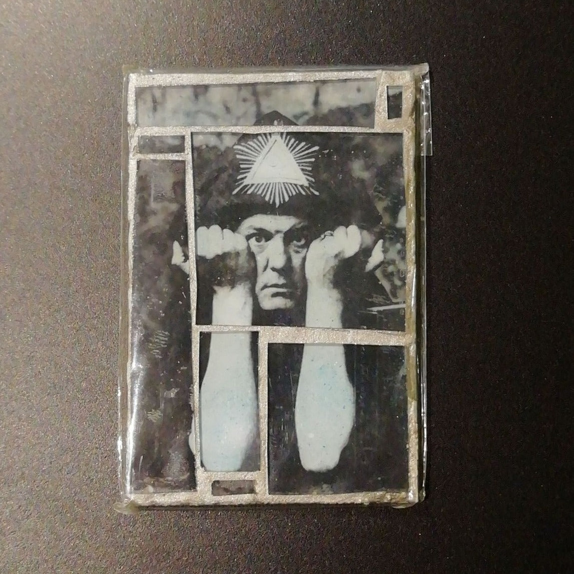 Glass mosaic magnet  " Aleister Crowley "