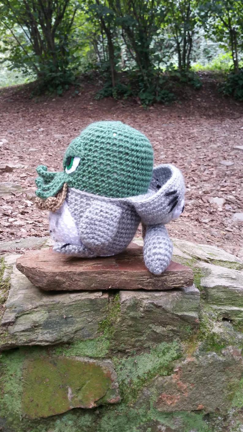 Cthulhu cosplaying Totoro