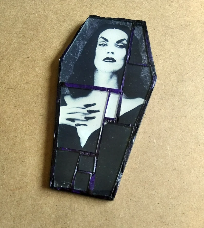 Coffin Glass mosaic magnet  "Vampire"