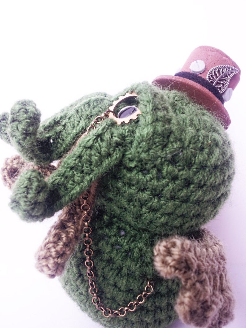 Muñeco Cthulhu steampunk