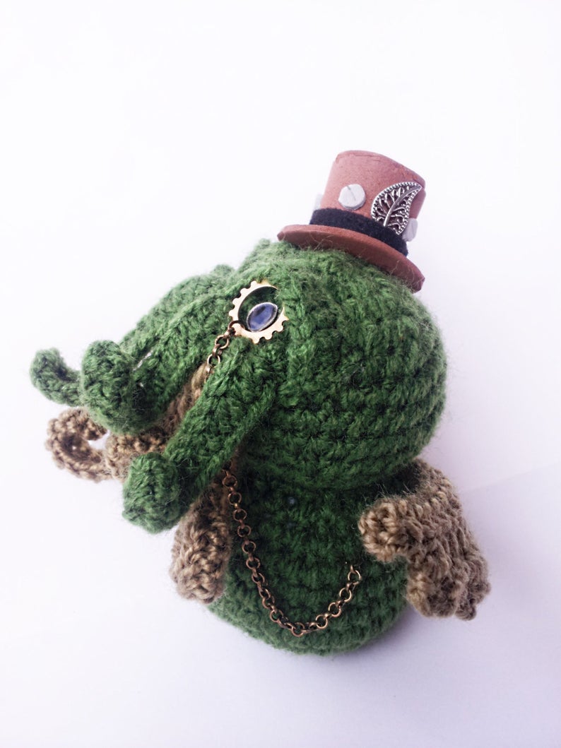 Muñeco Cthulhu steampunk