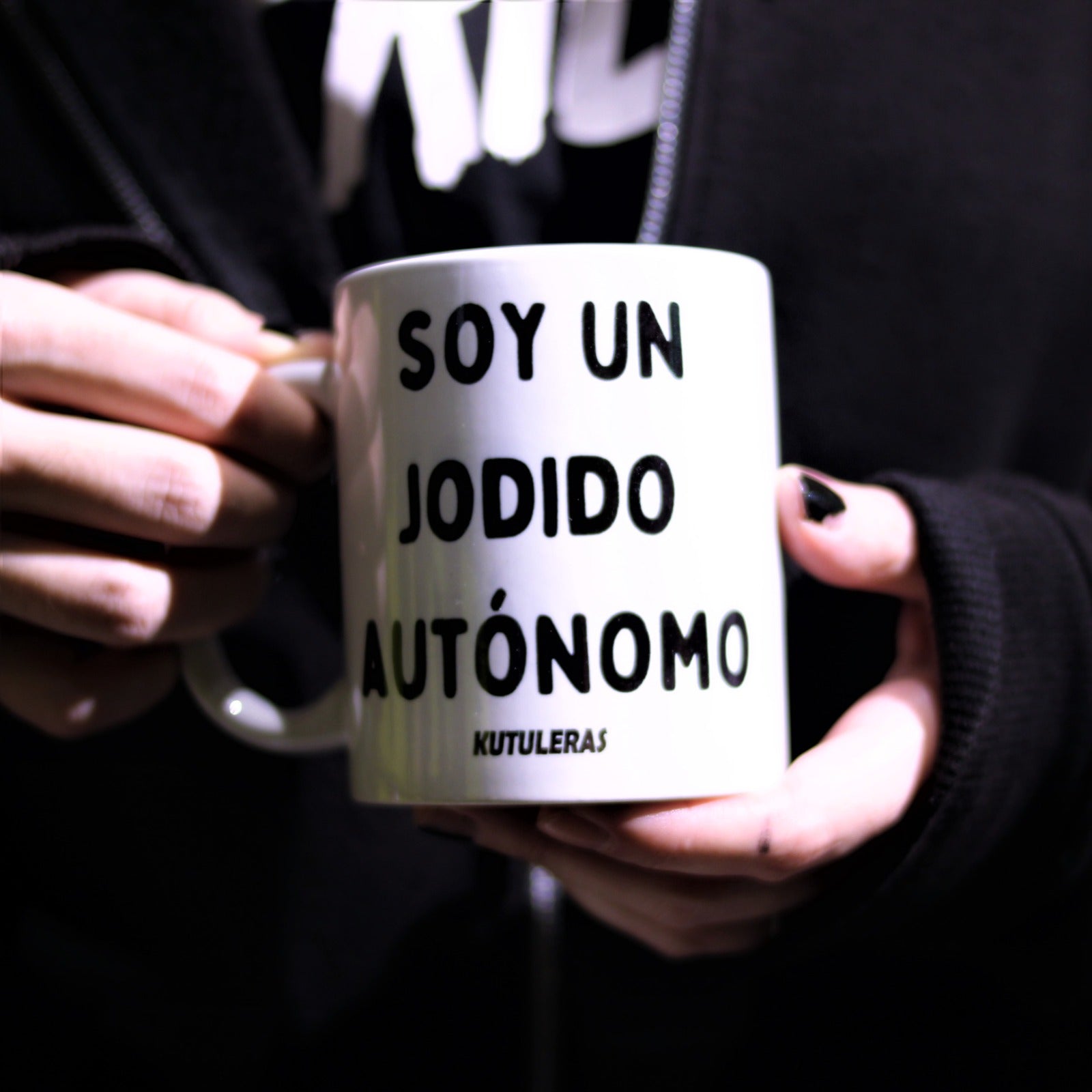 Taza "Soy un jodido autónomo"