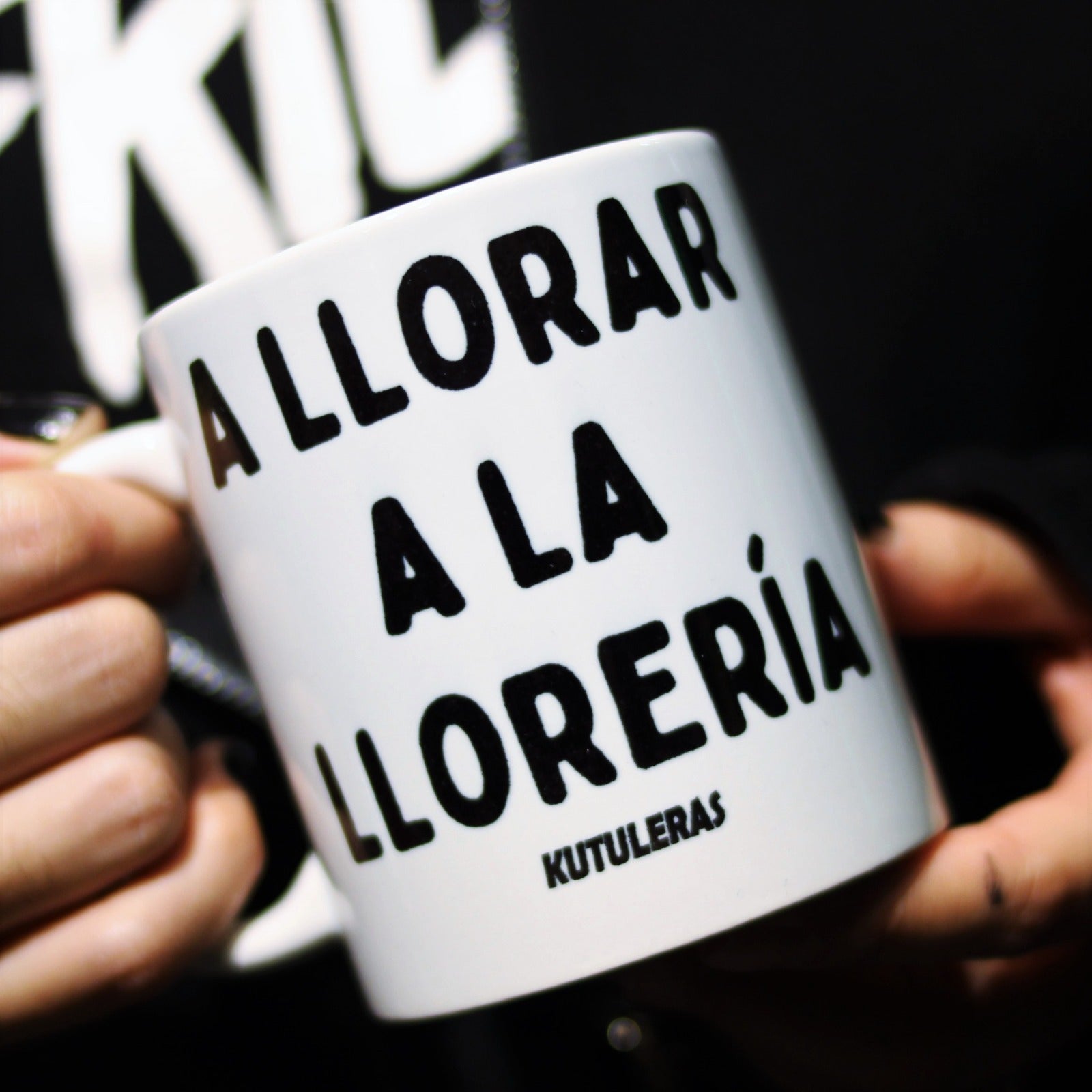 Taza "A llorar a la llorería"
